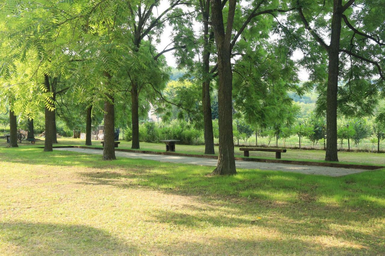 Locanda Del Molino Vecchio Magliano Alfieri Esterno foto